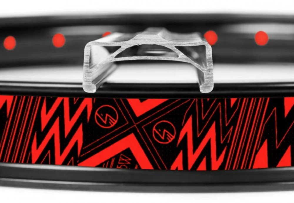 LLANTA BMX SHADOW TRUSS - Imagen 2