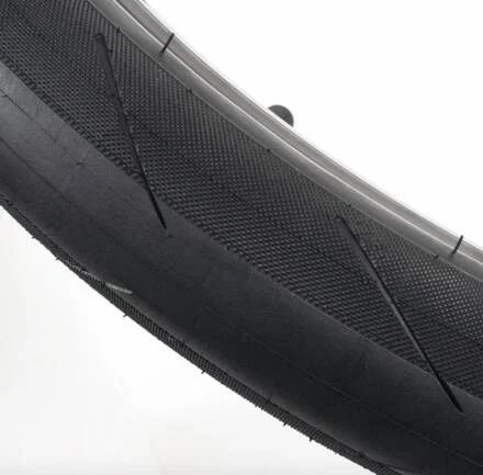 CUBIERTA BMX CULT FAST AND LOOSE 2.40" - Imagen 2