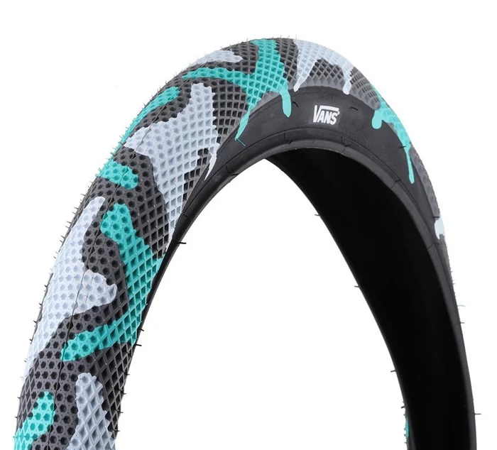 TIRE CULT X VANS 26"